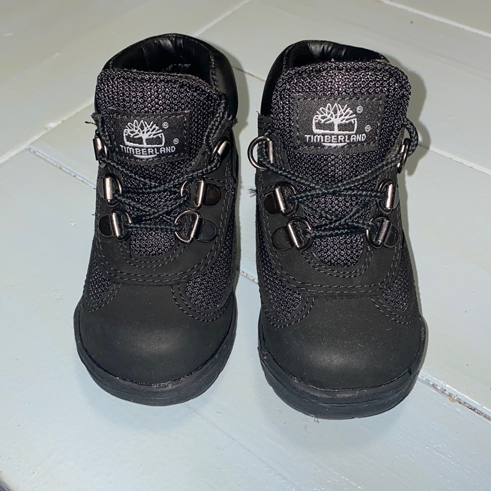 NWOT TODDLER TIMBERLAND FIELD BOOT